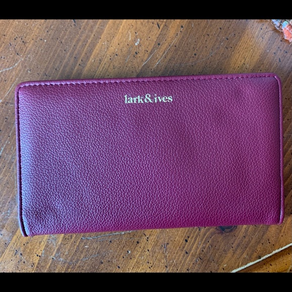 NWT Vegan Leather Wallet - Picture 6 of 6